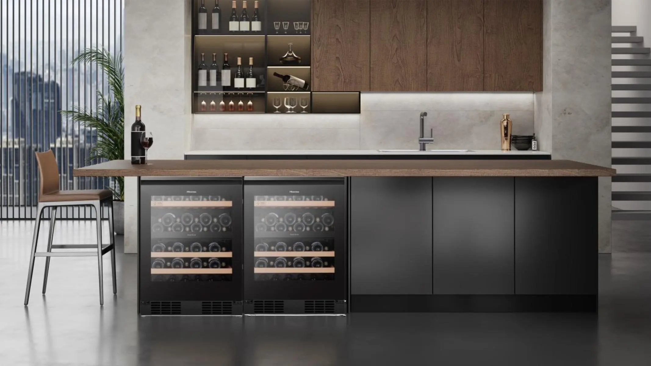 RW3N122GALF Hisense Vinski hladnjak, Samostojeća vitrina za vino, Crna, 128 l