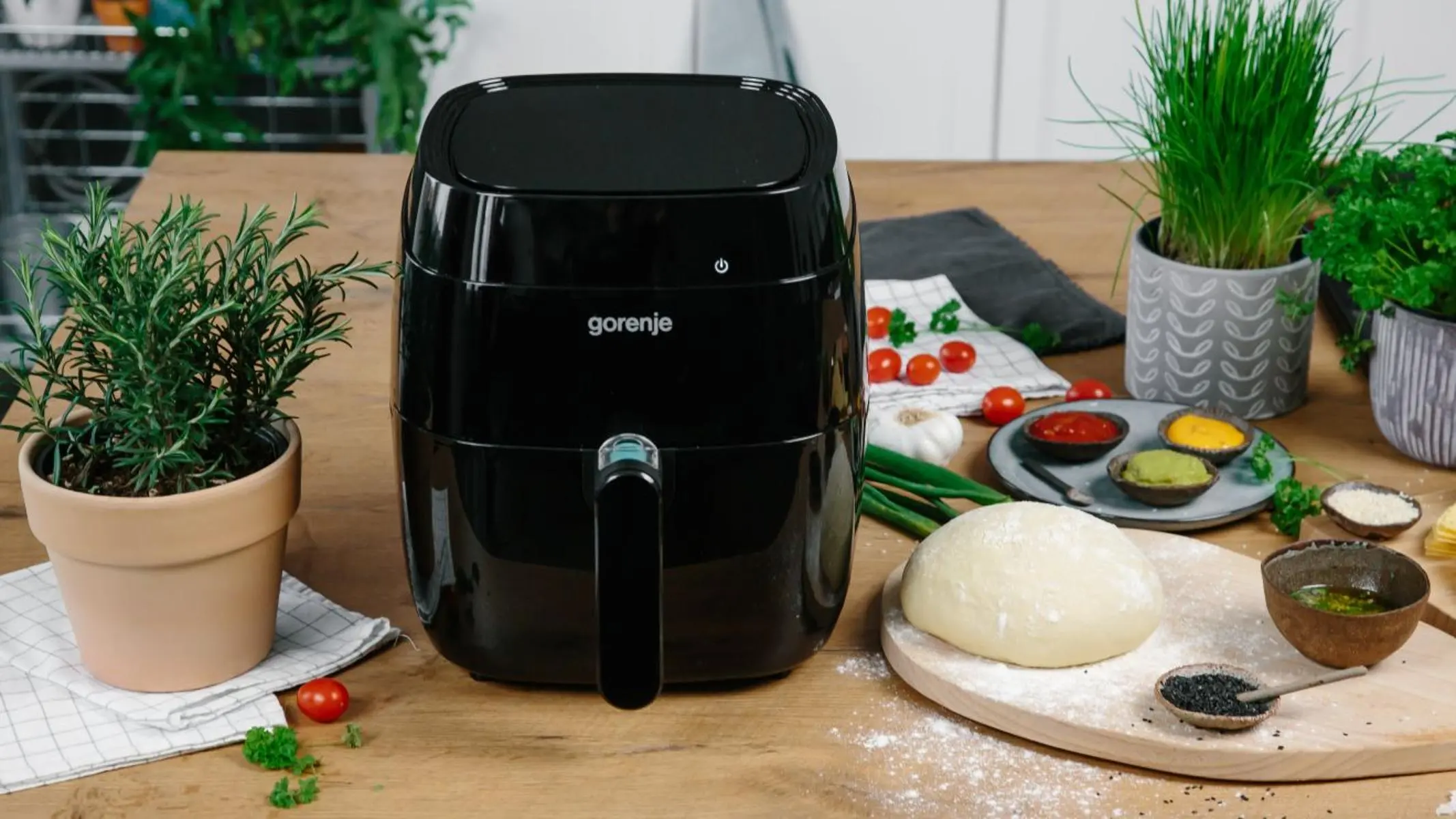 AF1700B Gorenje AirFryer friteza na vrući zrak, 4,5 litara